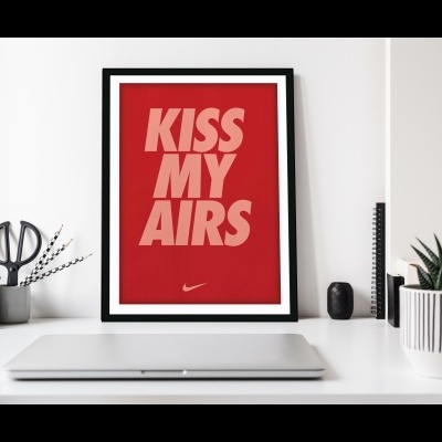 Ξύλινο Κάδρο Kiss My Airs_ Red 30X40cm SNK131