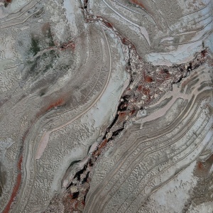Διπλόφαρδη Ανάγλυφη Ταπετσαρία C384656 1.06m x 10.05m